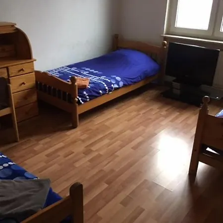 Bf Zimmer- Und Wohnungsvermietung Apartment