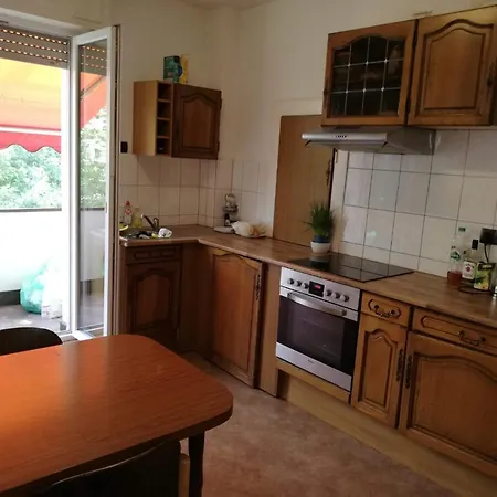 Apartment Bf Zimmer- Und Wohnungsvermietung Frankfurt am Main
